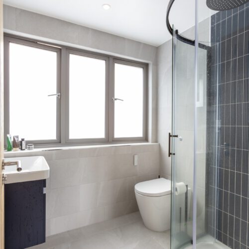 Ensuite shower room